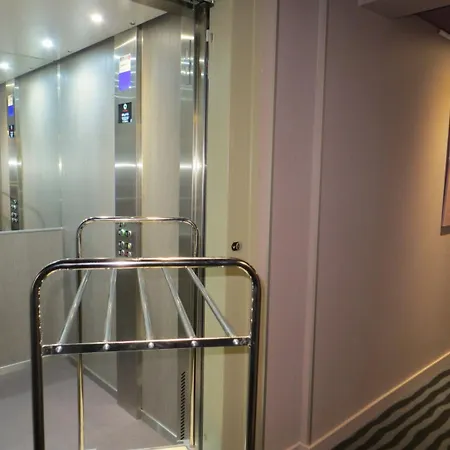 Bressane De Hotell