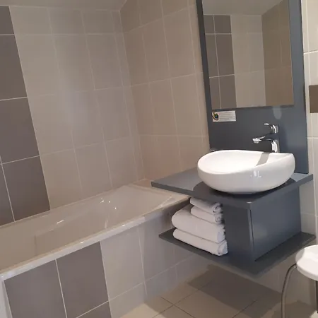 Bressane De Hotell 3*