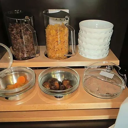 Bressane De Hotel Buellas